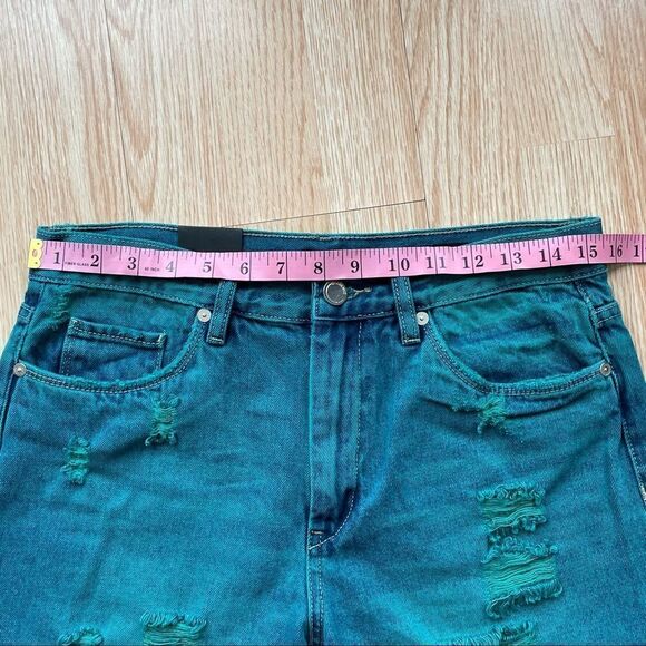 NWT Blank NYC Vintage High-Rise Blue Green Distressed Shorts - Picture 10 of 13